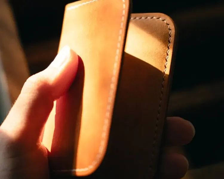 The Olmo Russet Slim Leather Wallet